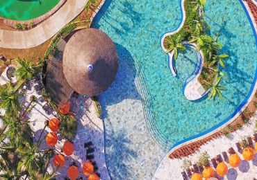 Hot Beach Resort